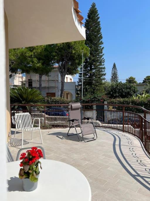 Villa Marika Fontane Bianche Exterior foto